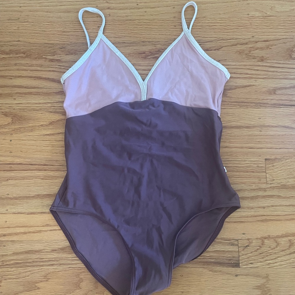 Yumiko Two-Tone Leotard in Pink and Brown